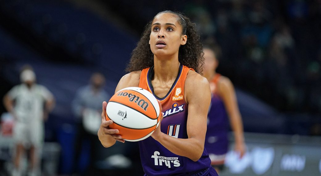 skylar-diggins-smith-1040x572